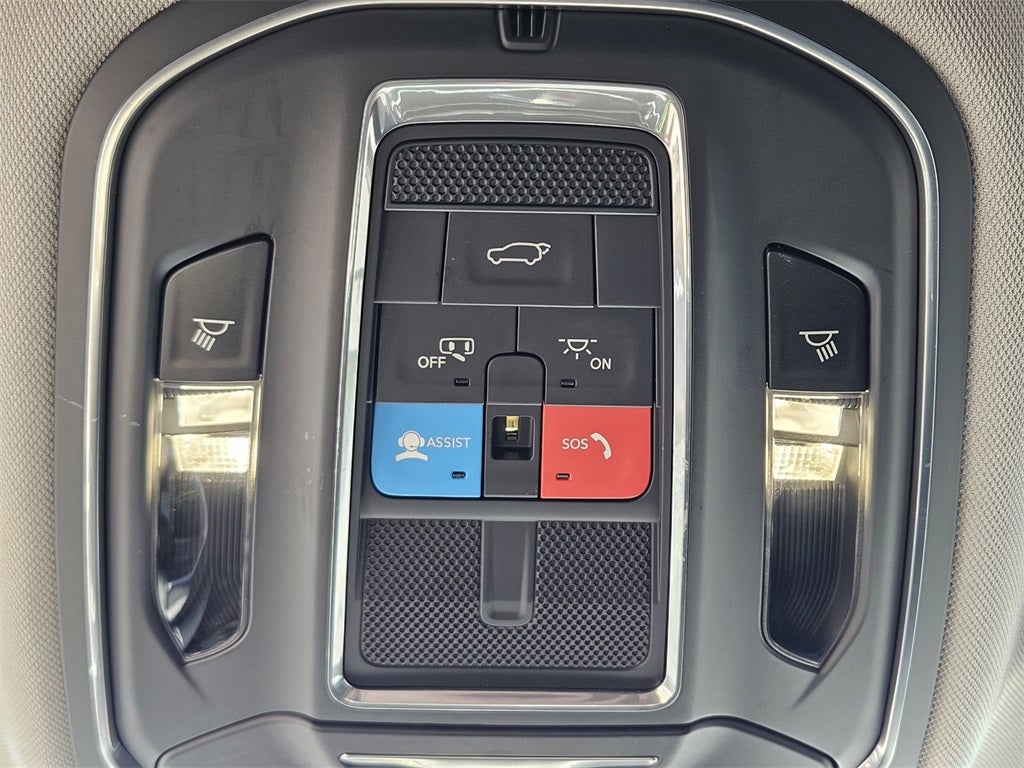 2022 Jeep Grand Cherokee L Laredo 4x4