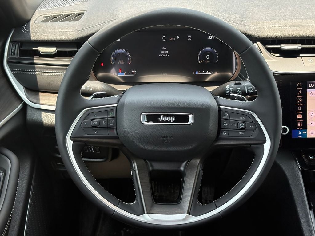 2026 Jeep Grand Cherokee GRAND CHEROKEE L LIMITED RESERVE 4X4