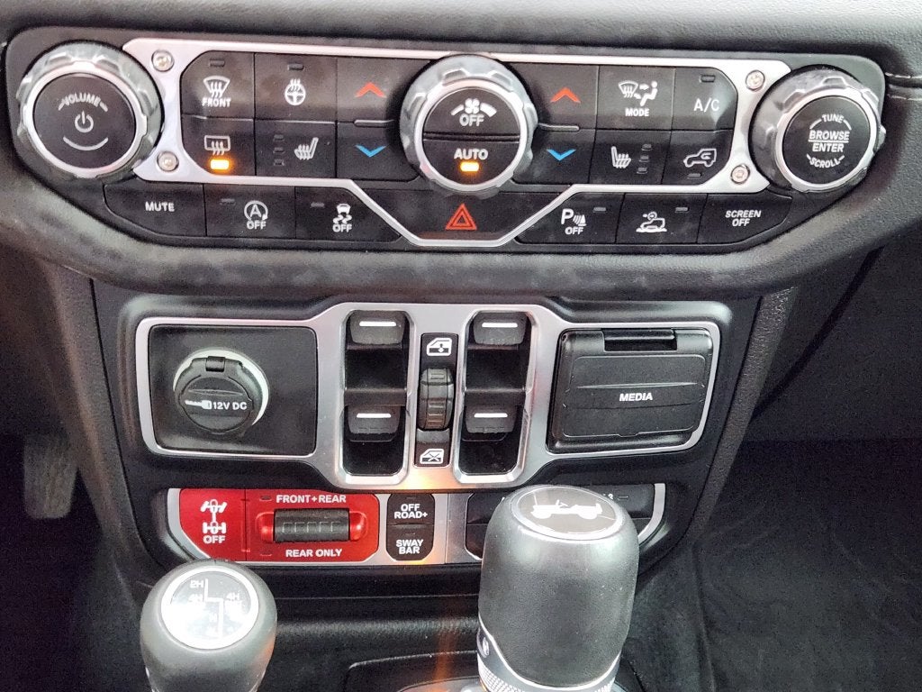 2024 Jeep Wrangler 4-Door Recon 4x4