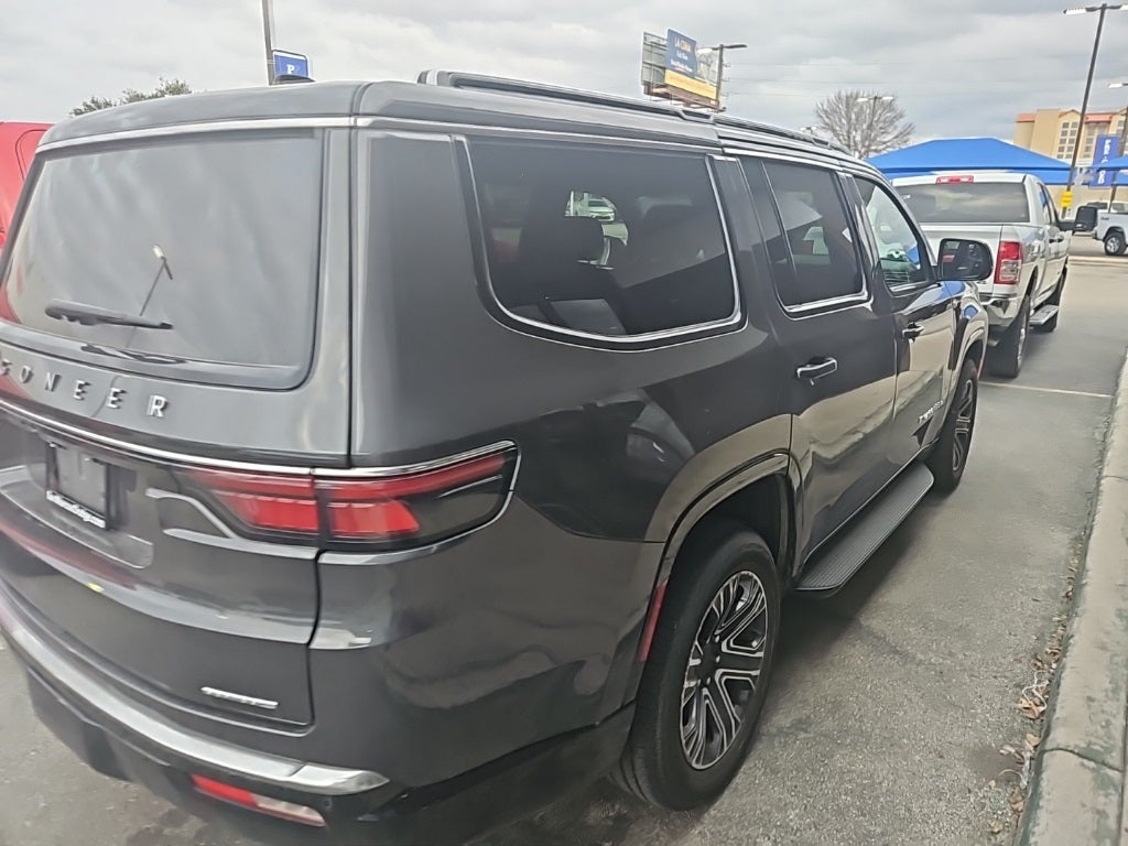 2024 Jeep Wagoneer Series II 4x2