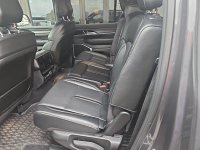 2024 Jeep Wagoneer Series II 4x2