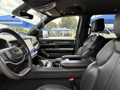 2022 Jeep Wagoneer Series III 4x4