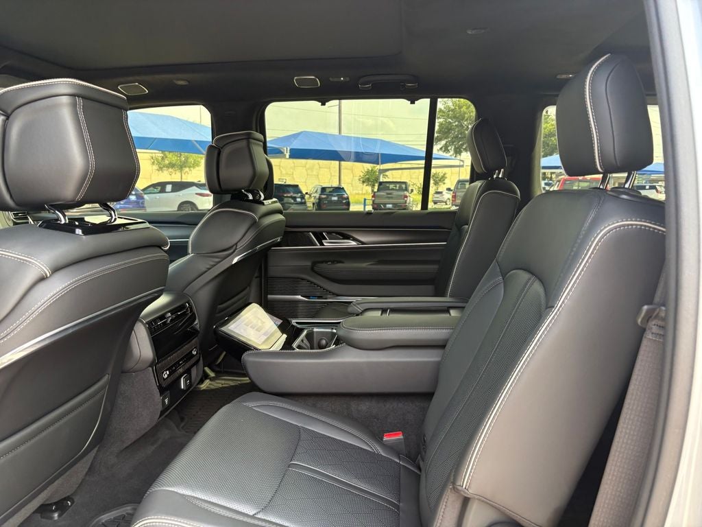 2024 Jeep Grand Wagoneer Series II 4x4