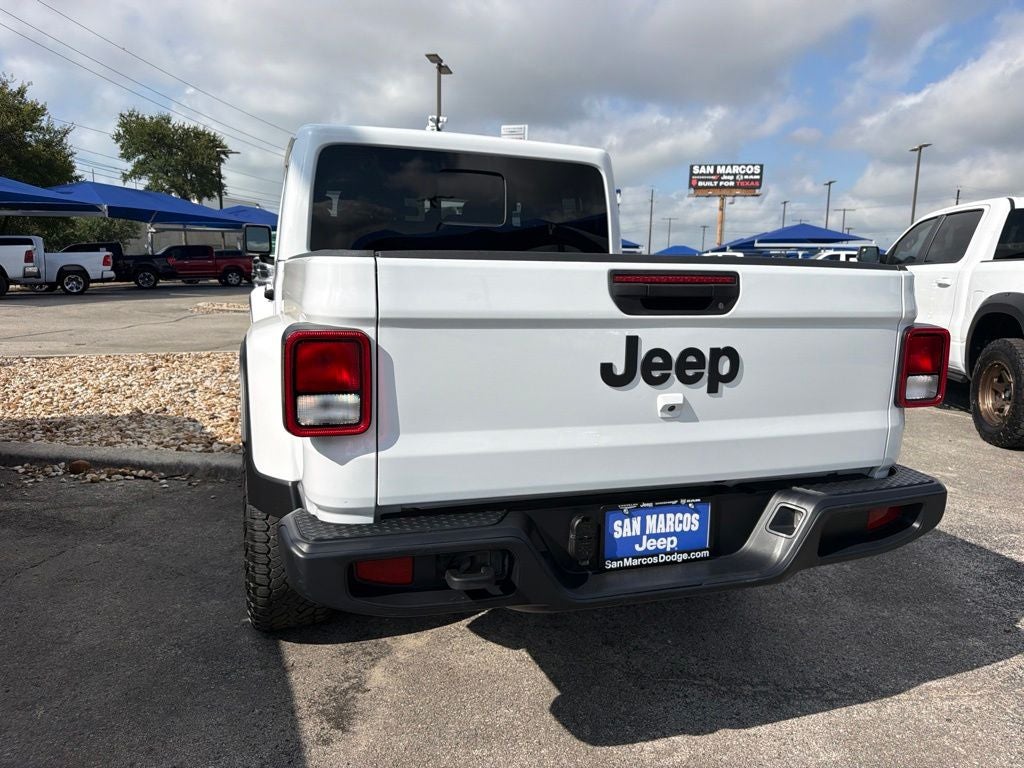 2024 Jeep Gladiator Nighthawk