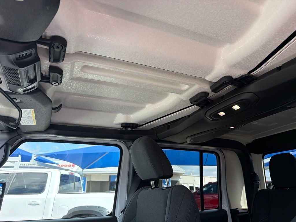 2024 Jeep Gladiator Nighthawk
