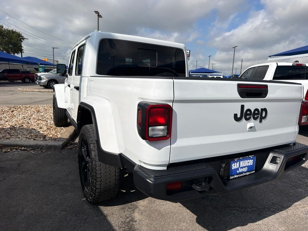 2024 Jeep Gladiator Nighthawk