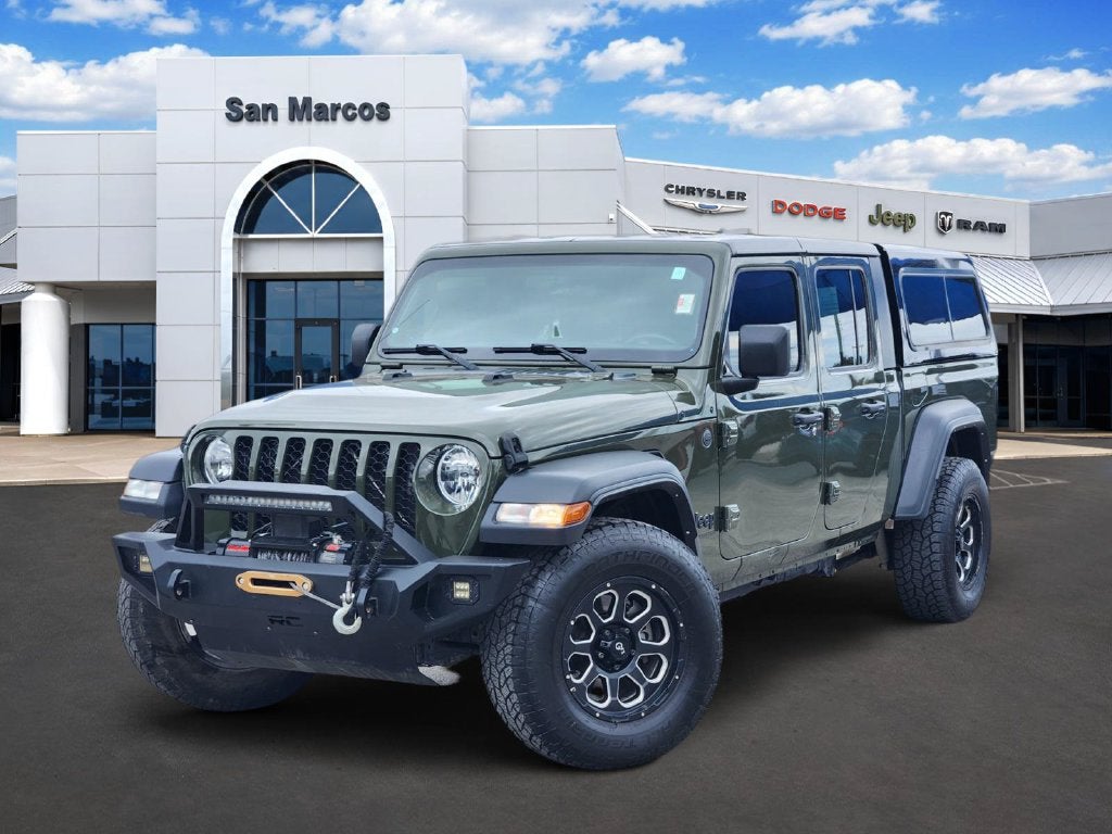 2022 Jeep Gladiator Sport