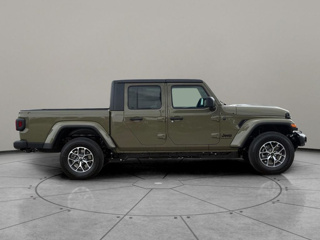 2026 Jeep Gladiator GLADIATOR SPORT S 4X4
