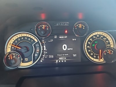 2018 RAM 1500 Laramie Quad Cab 4x2 6'4' Box