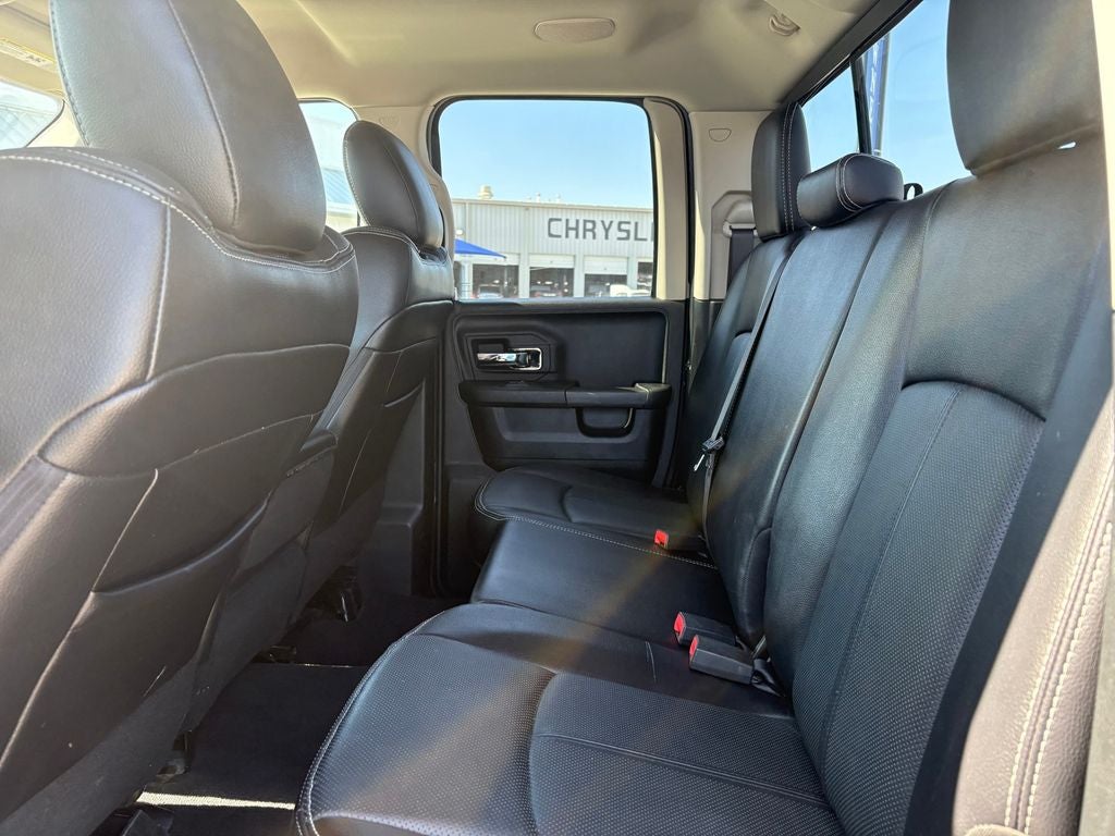 2018 RAM 1500 Laramie Quad Cab 4x2 6'4' Box