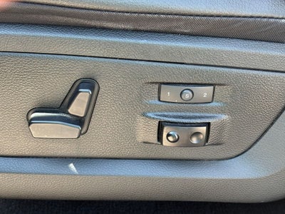 2018 RAM 1500 Laramie Quad Cab 4x2 6'4' Box