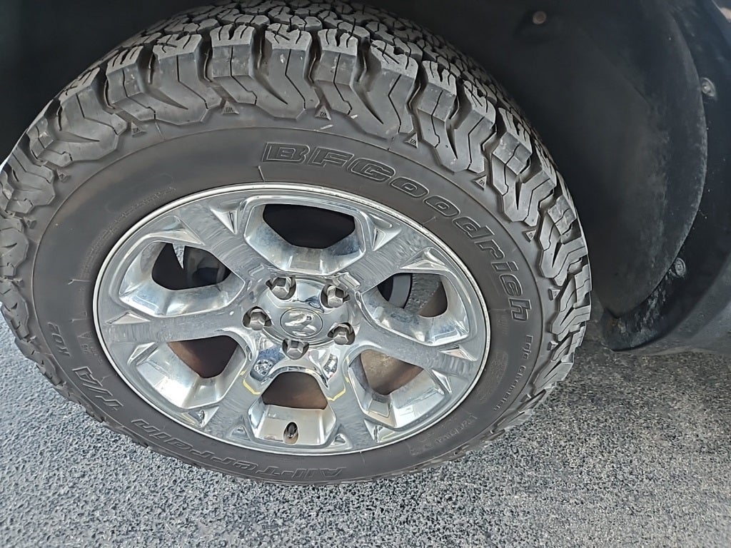 2018 RAM 1500 Laramie Quad Cab 4x2 6'4' Box