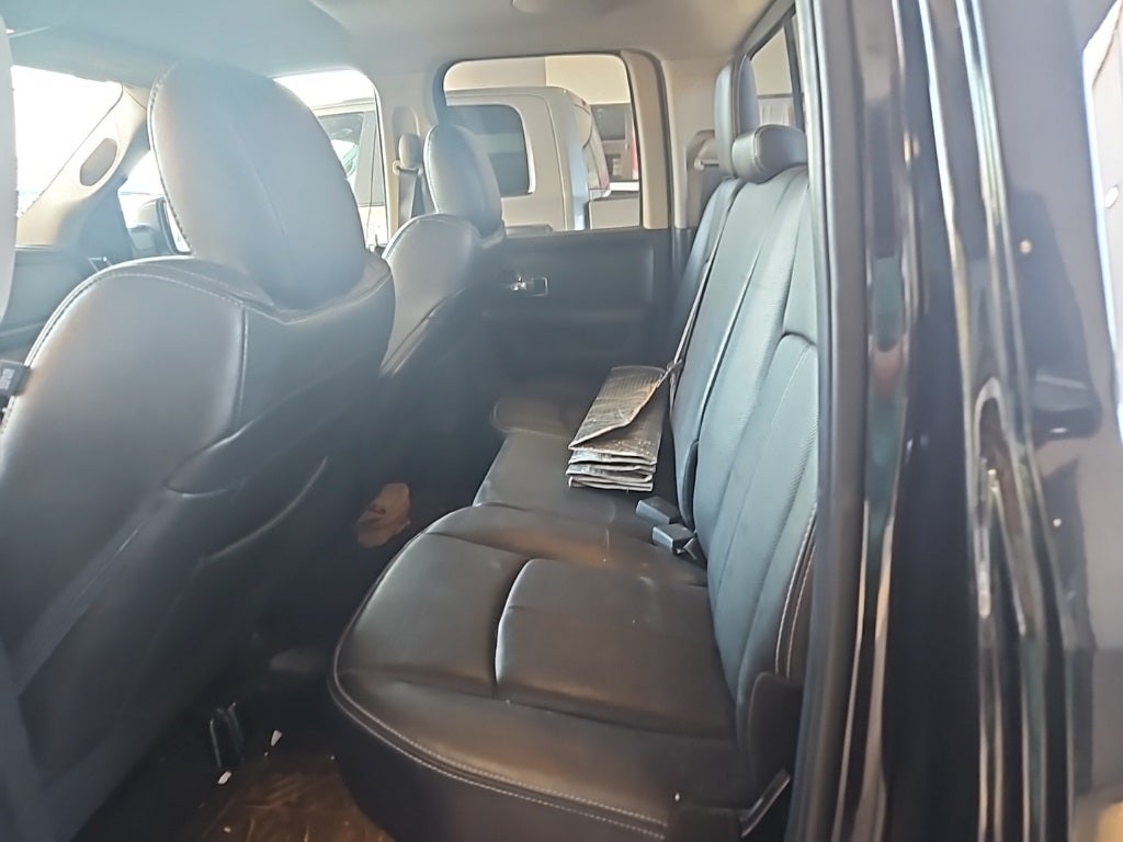 2018 RAM 1500 Laramie Quad Cab 4x2 6'4' Box