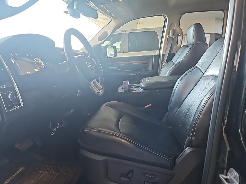 2018 RAM 1500 Laramie Quad Cab 4x2 6'4' Box