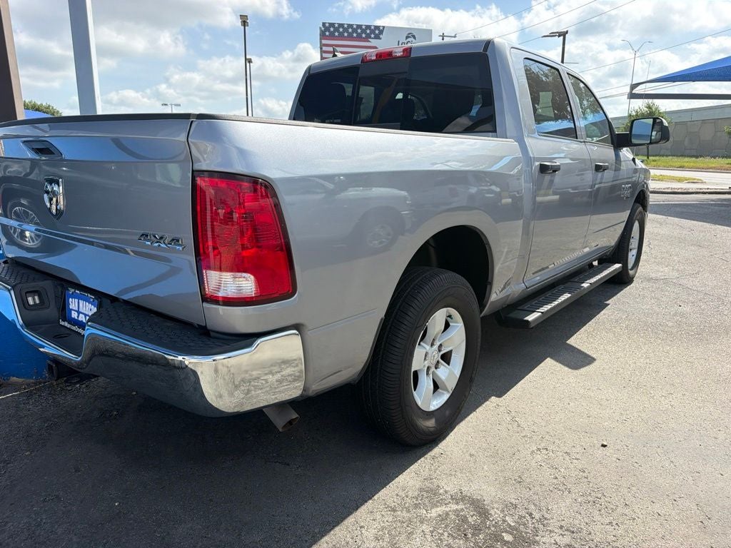 2023 RAM 1500 Classic SLT Crew Cab 4x4 5'7' Box