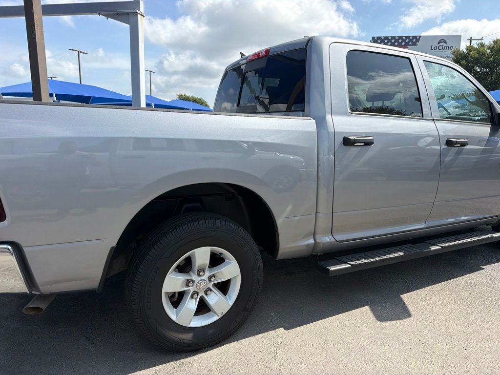 2023 RAM 1500 Classic SLT Crew Cab 4x4 5'7' Box