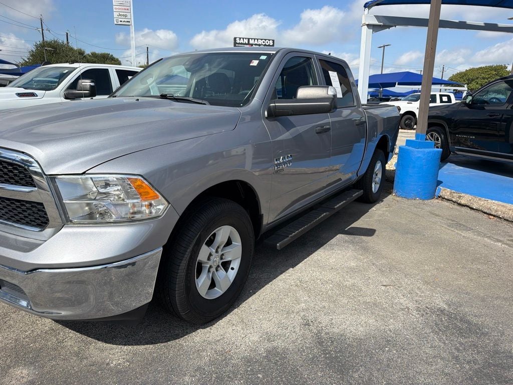 2023 RAM 1500 Classic SLT Crew Cab 4x4 5'7' Box