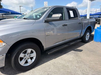 2023 RAM 1500 Classic SLT Crew Cab 4x4 5'7' Box