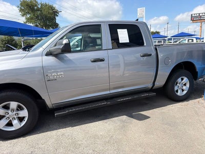 2023 RAM 1500 Classic SLT Crew Cab 4x4 5'7' Box