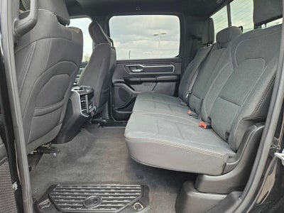 2024 RAM 1500 Classic Warlock Crew Cab 4x4 5'7' Box