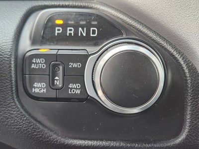 2024 RAM 1500 Classic Warlock Crew Cab 4x4 5'7' Box