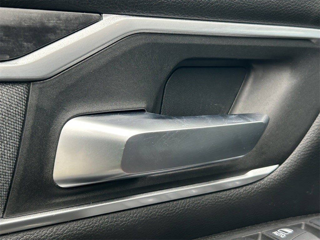 2022 RAM 1500 Lone Star Quad Cab 4x2 6'4' Box