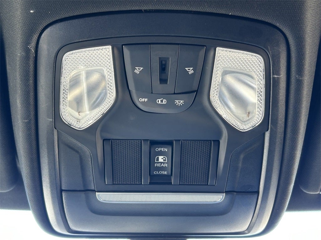 2022 RAM 1500 Lone Star Crew Cab 4x2 5'7' Box