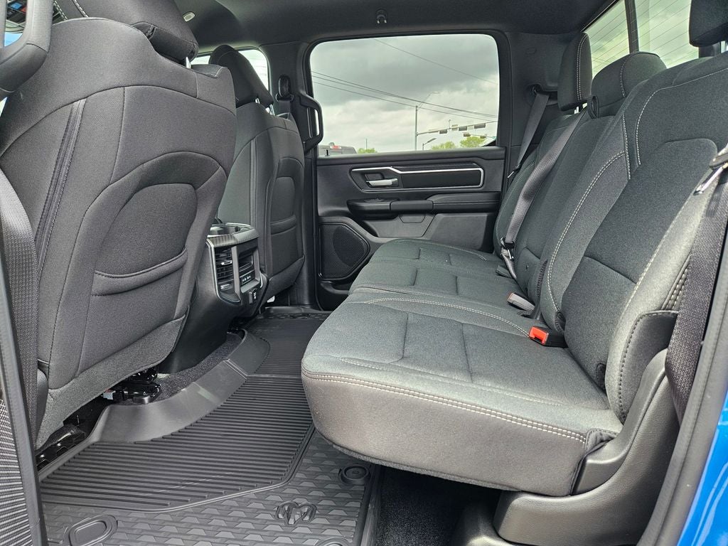 2026 RAM Ram 1500 RAM 1500 LONE STAR CREW CAB 4X2 5'7' BOX