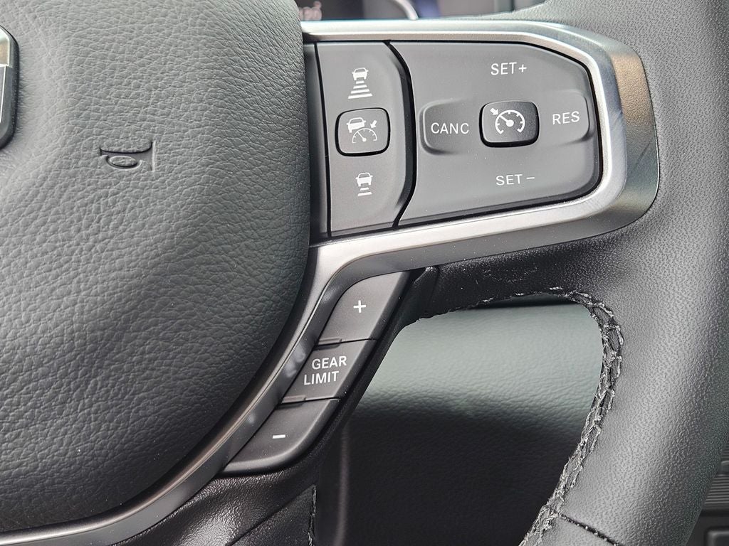 2026 RAM Ram 1500 RAM 1500 LONE STAR CREW CAB 4X2 5'7' BOX