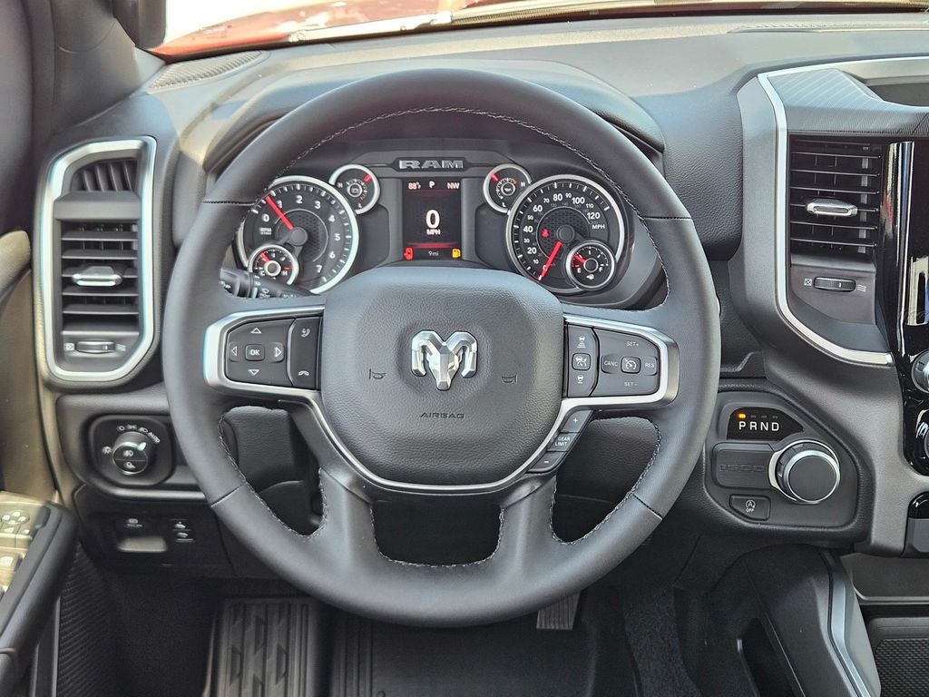 2026 RAM Ram 1500 RAM 1500 LONE STAR CREW CAB 4X2 5'7' BOX