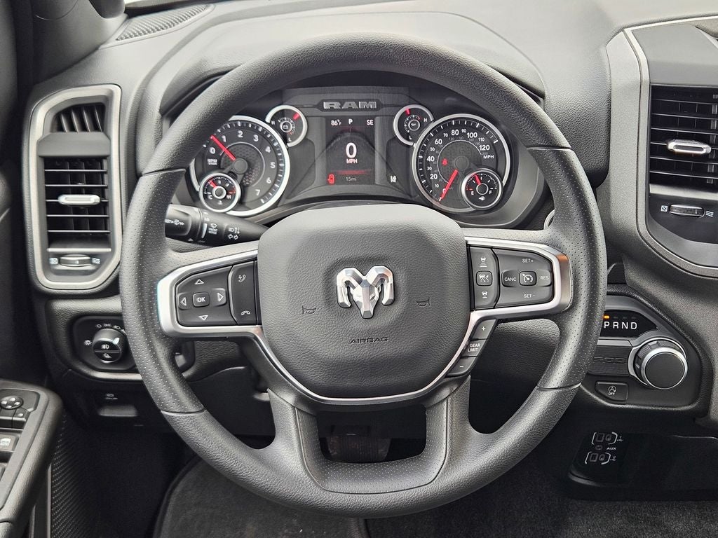 2026 RAM Ram 1500 RAM 1500 LONE STAR CREW CAB 4X2 5'7' BOX