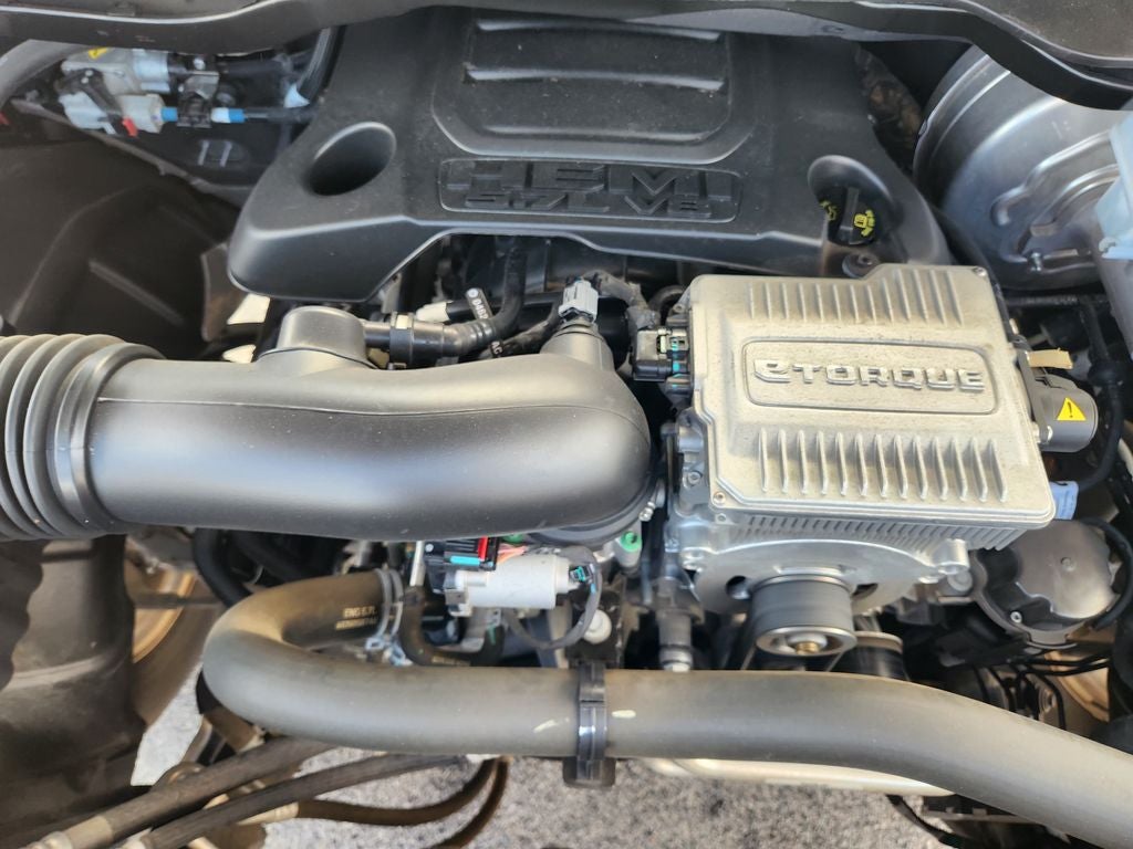 2024 RAM 1500 Lone Star Crew Cab 4x2 5'7' Box