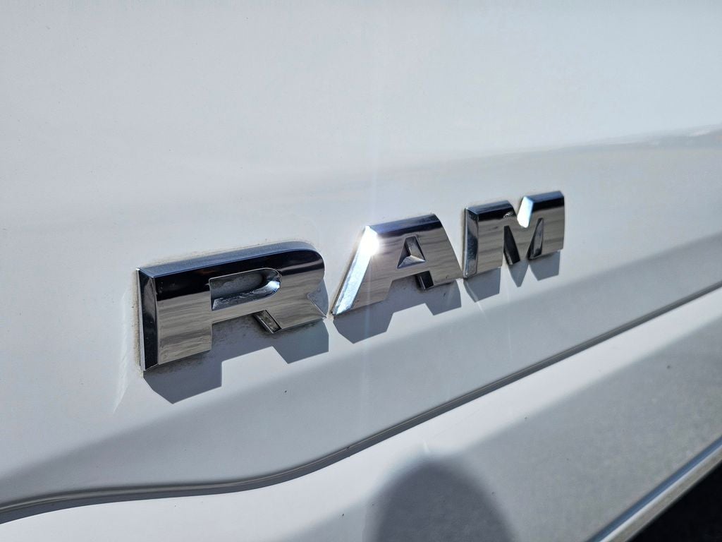 2023 RAM 1500 Lone Star Crew Cab 4x2 5'7' Box