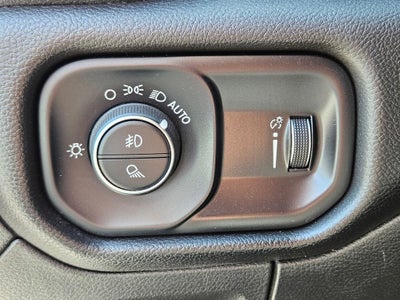 2023 RAM 1500 Lone Star Crew Cab 4x2 5'7' Box