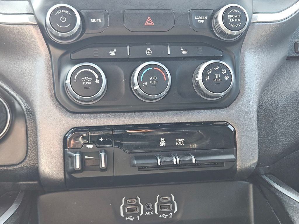 2023 RAM 1500 Lone Star Crew Cab 4x2 5'7' Box