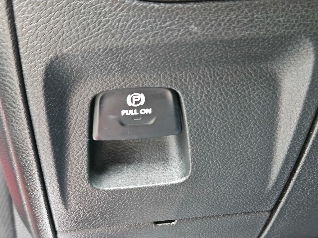2023 RAM 1500 Big Horn Crew Cab 4x2 5'7' Box