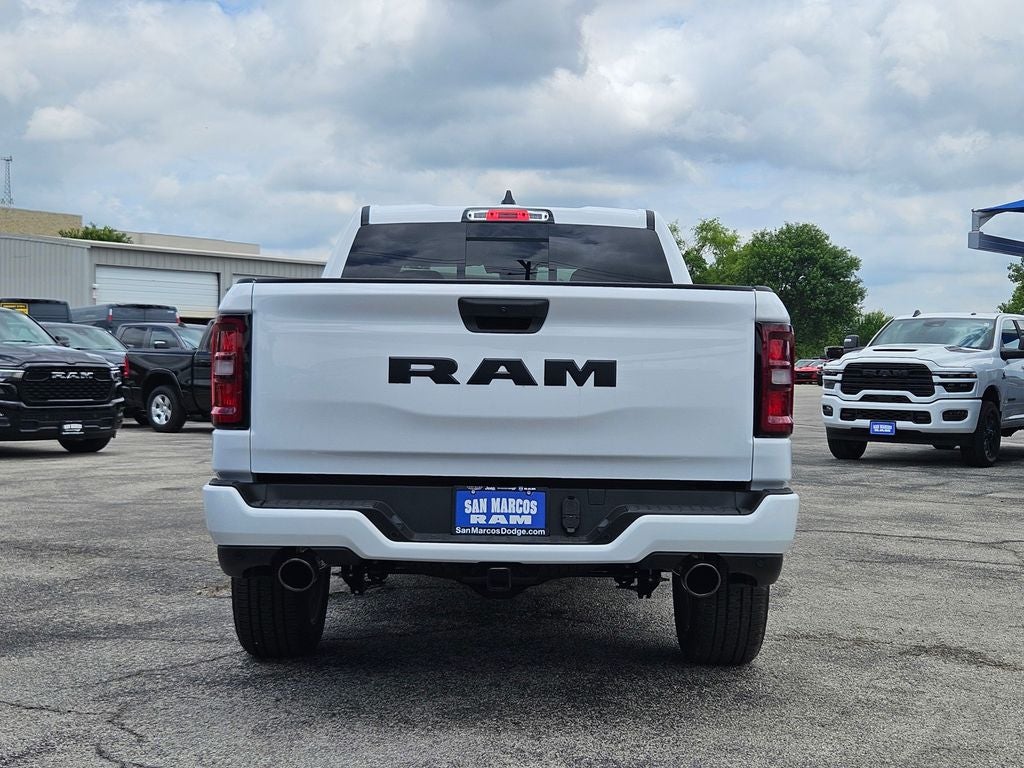 2026 RAM Ram 1500 RAM 1500 LONE STAR CREW CAB 4X2 5'7' BOX