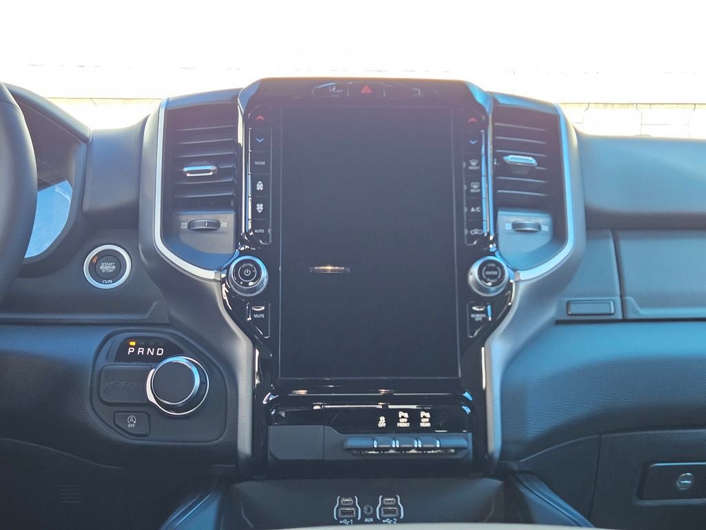 2026 RAM Ram 1500 RAM 1500 LONE STAR CREW CAB 4X2 5'7' BOX