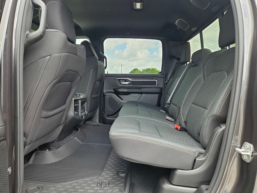 2026 RAM Ram 1500 RAM 1500 LONE STAR CREW CAB 4X2 5'7' BOX