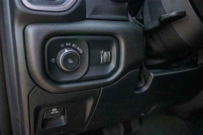 2026 RAM Ram 1500 RAM 1500 TRADESMAN CREW CAB 4X2 5'7' BOX