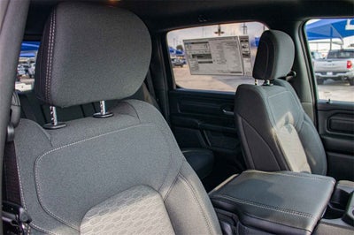 2026 RAM Ram 1500 RAM 1500 TRADESMAN CREW CAB 4X2 5'7' BOX