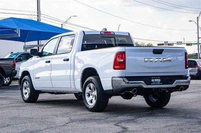 2026 RAM Ram 1500 RAM 1500 TRADESMAN CREW CAB 4X2 5'7' BOX