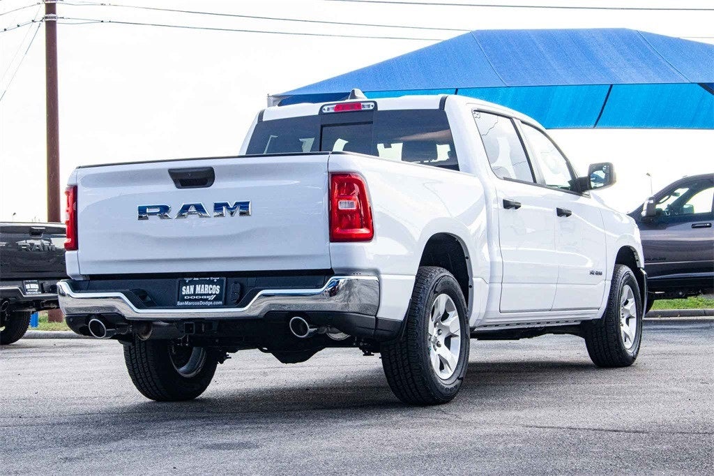 2026 RAM Ram 1500 RAM 1500 TRADESMAN CREW CAB 4X2 5'7' BOX