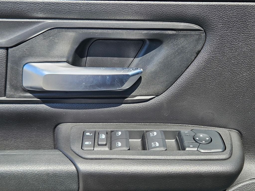 2026 RAM Ram 1500 RAM 1500 TRADESMAN CREW CAB 4X2 5'7' BOX