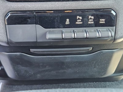 2026 RAM Ram 1500 RAM 1500 TRADESMAN CREW CAB 4X2 5'7' BOX