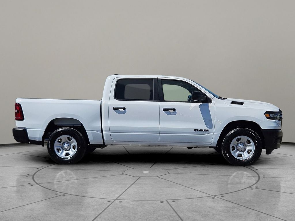 2026 RAM Ram 1500 RAM 1500 TRADESMAN CREW CAB 4X2 5'7' BOX