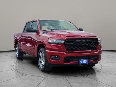 2026 RAM Ram 1500 RAM 1500 EXPRESS CREW CAB 4X2 5'7' BOX