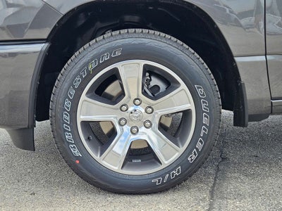2026 RAM Ram 1500 RAM 1500 EXPRESS CREW CAB 4X2 5'7' BOX