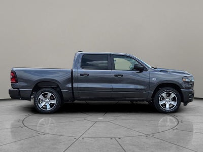 2026 RAM Ram 1500 RAM 1500 EXPRESS CREW CAB 4X2 5'7' BOX