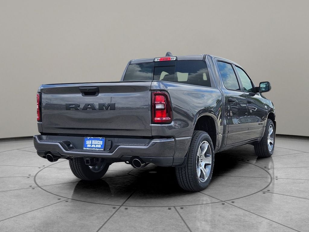 2026 RAM Ram 1500 RAM 1500 EXPRESS CREW CAB 4X2 5'7' BOX
